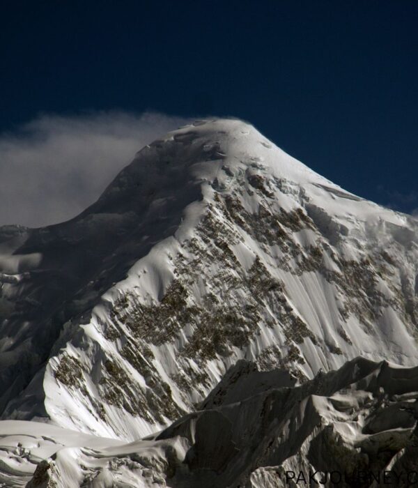 Diran Peak (7,266m) Expedition