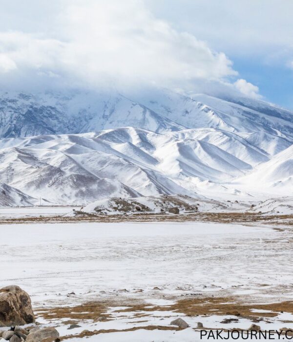 Mustagh Ata (7,546m) Expedition