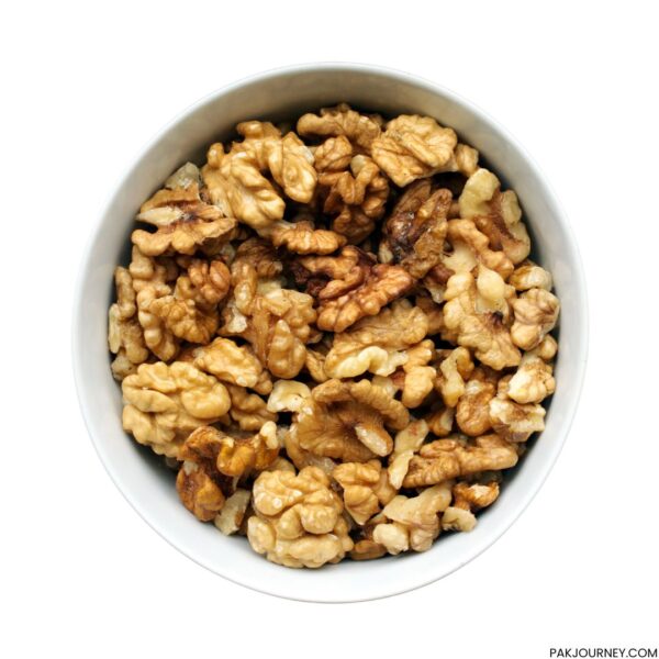 Walnut in Pakistan Health Benefits, Origin, Uses & Where to Buy Fresh Akhrot