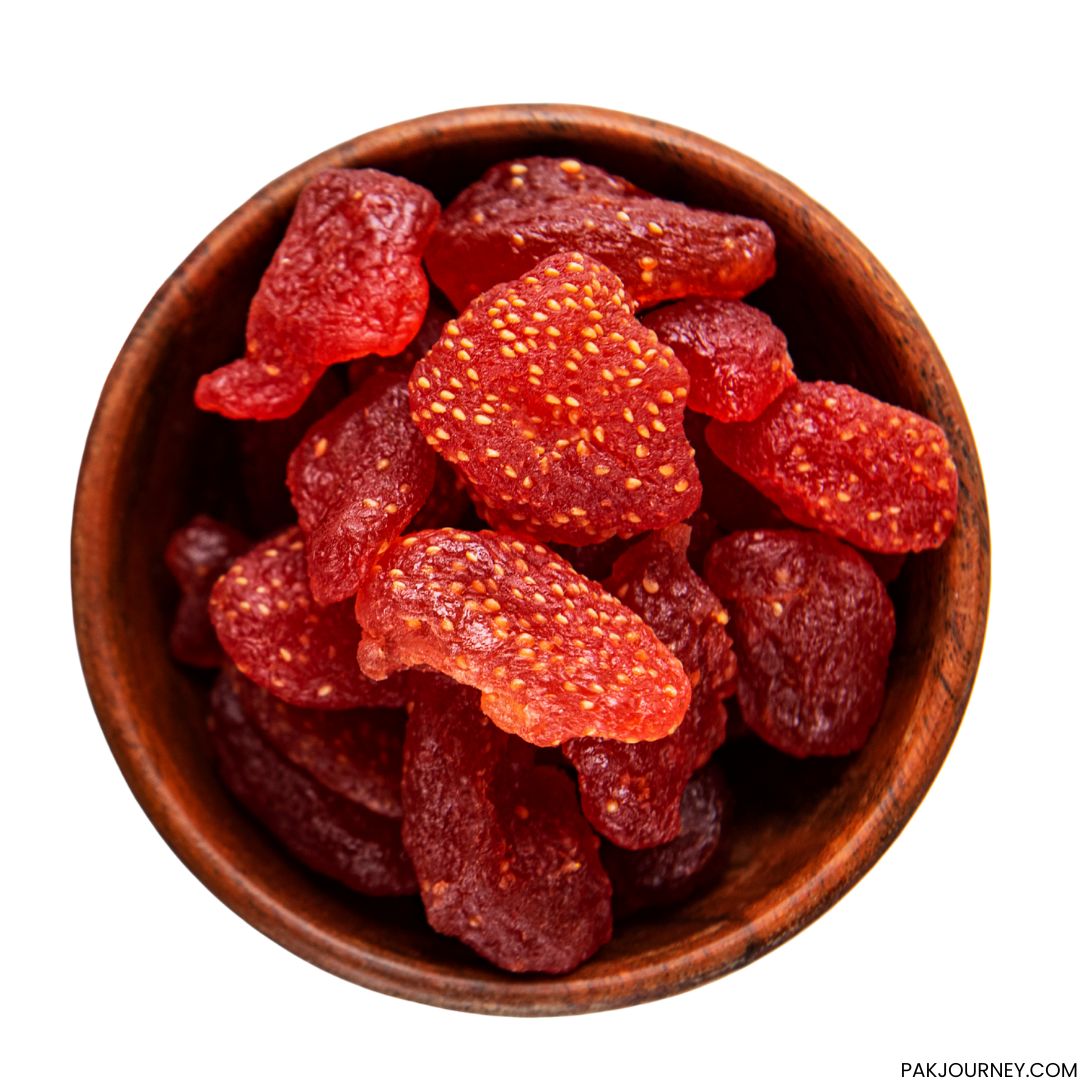 Dried Strawberry in Pakistan: Health Benefits, Uses & Where to Buy