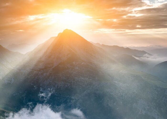 Spantik Golden Peak (7,027m) Expedition