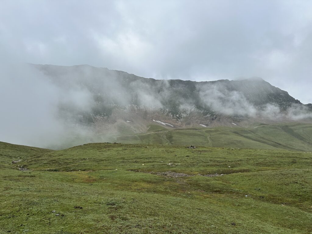Baboon Valley Kashmir Tour