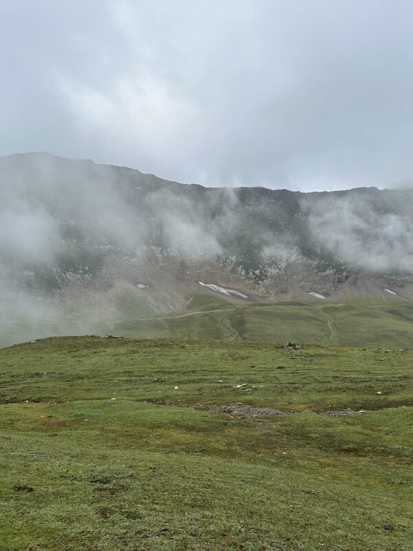 Baboon Valley Kashmir Tour