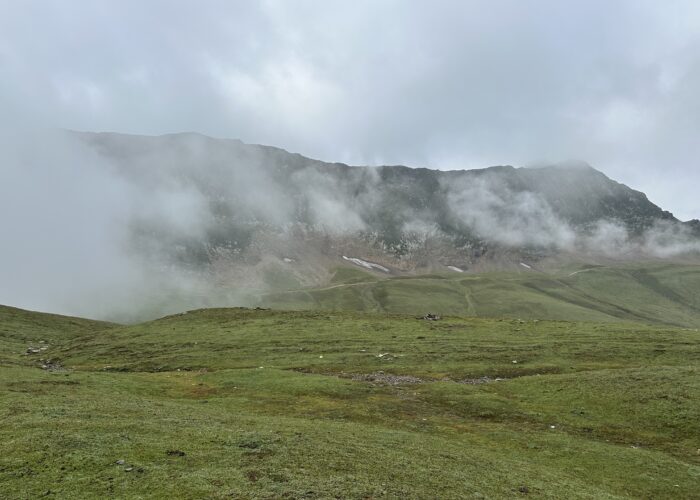 Baboon Valley Kashmir Tour